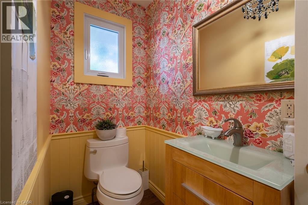












208 DECOU Road

,
Simcoe,




Ontario
N3Y4K2

