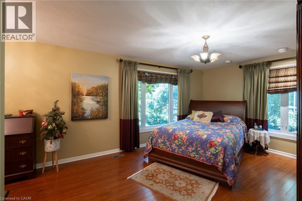 












208 DECOU Road

,
Simcoe,




Ontario
N3Y4K2

