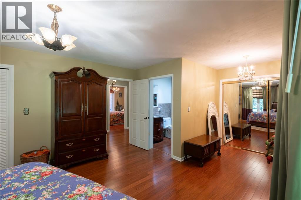 












208 DECOU Road

,
Simcoe,




Ontario
N3Y4K2

