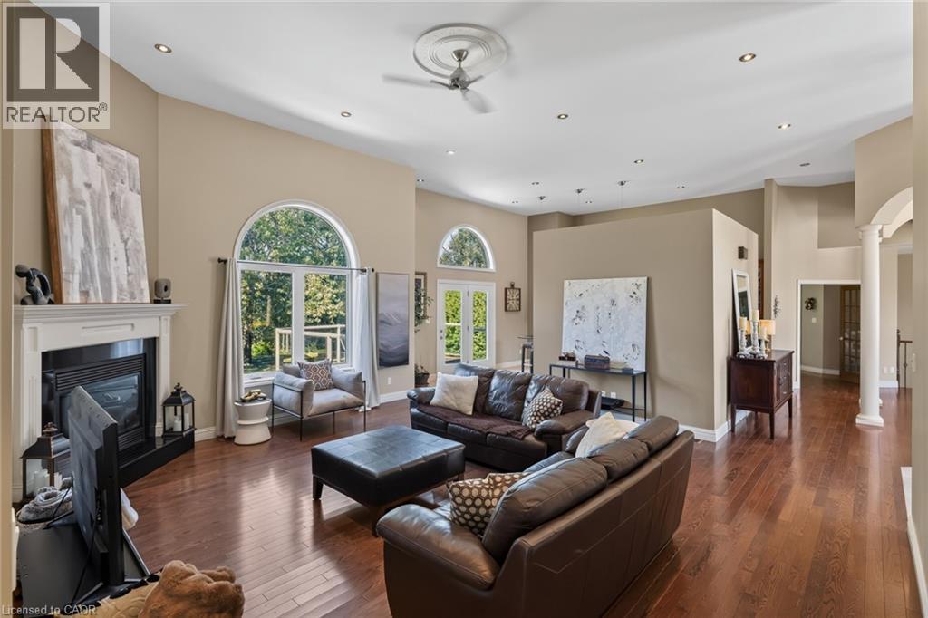 












38 VIRGINIA Avenue

,
Simcoe,




Ontario
N3Y5M4

