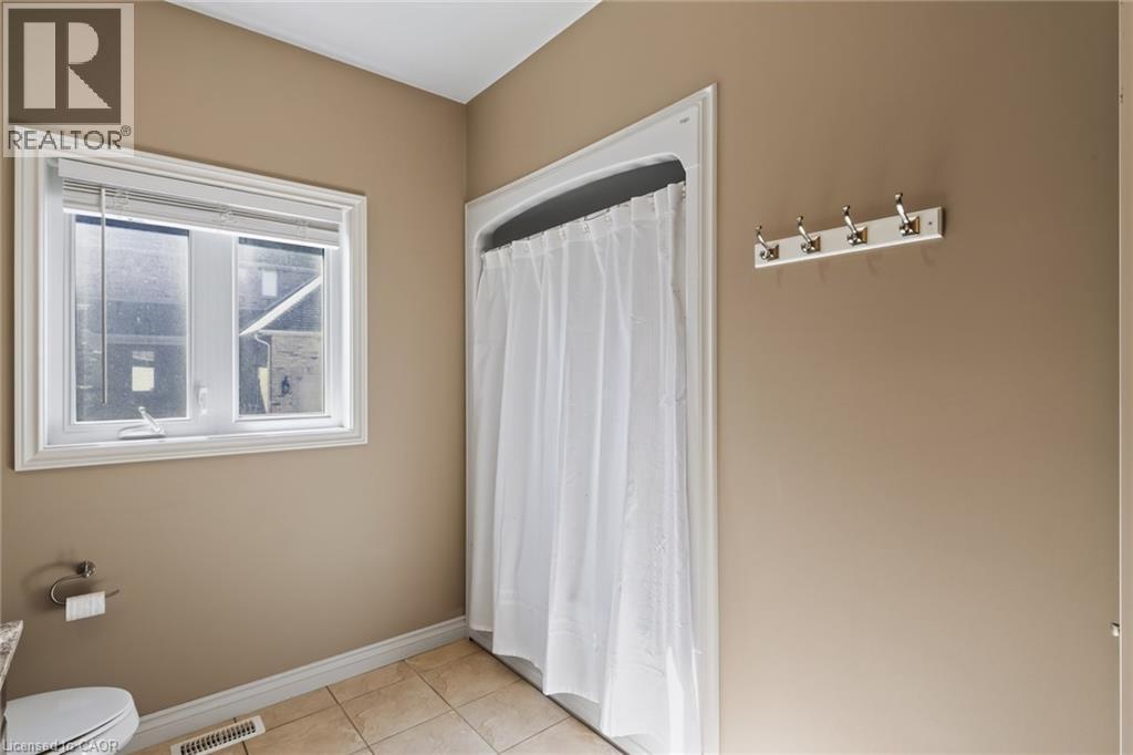 












38 VIRGINIA Avenue

,
Simcoe,




Ontario
N3Y5M4

