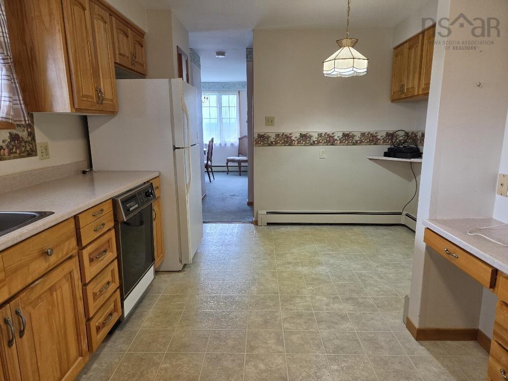 












351 Pleasant St

,
Truro,




NS
B2N 1T5

