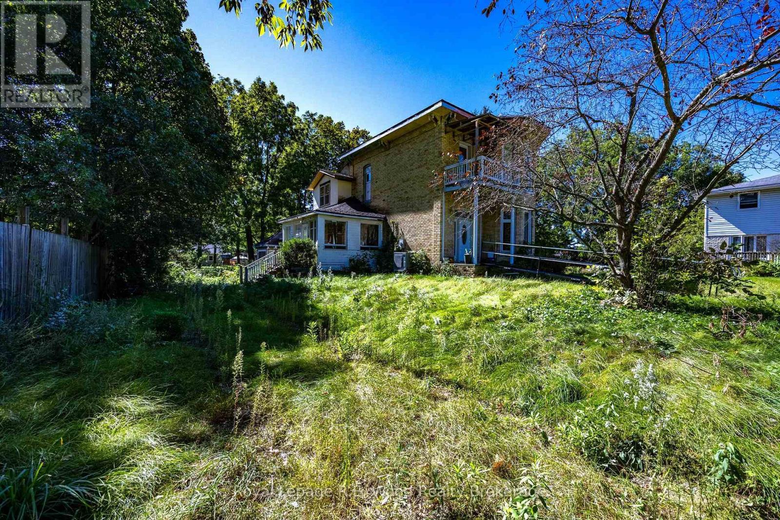 












80 ST GEORGE STREET

,
Aylmer,




Ontario
N5H1R6


