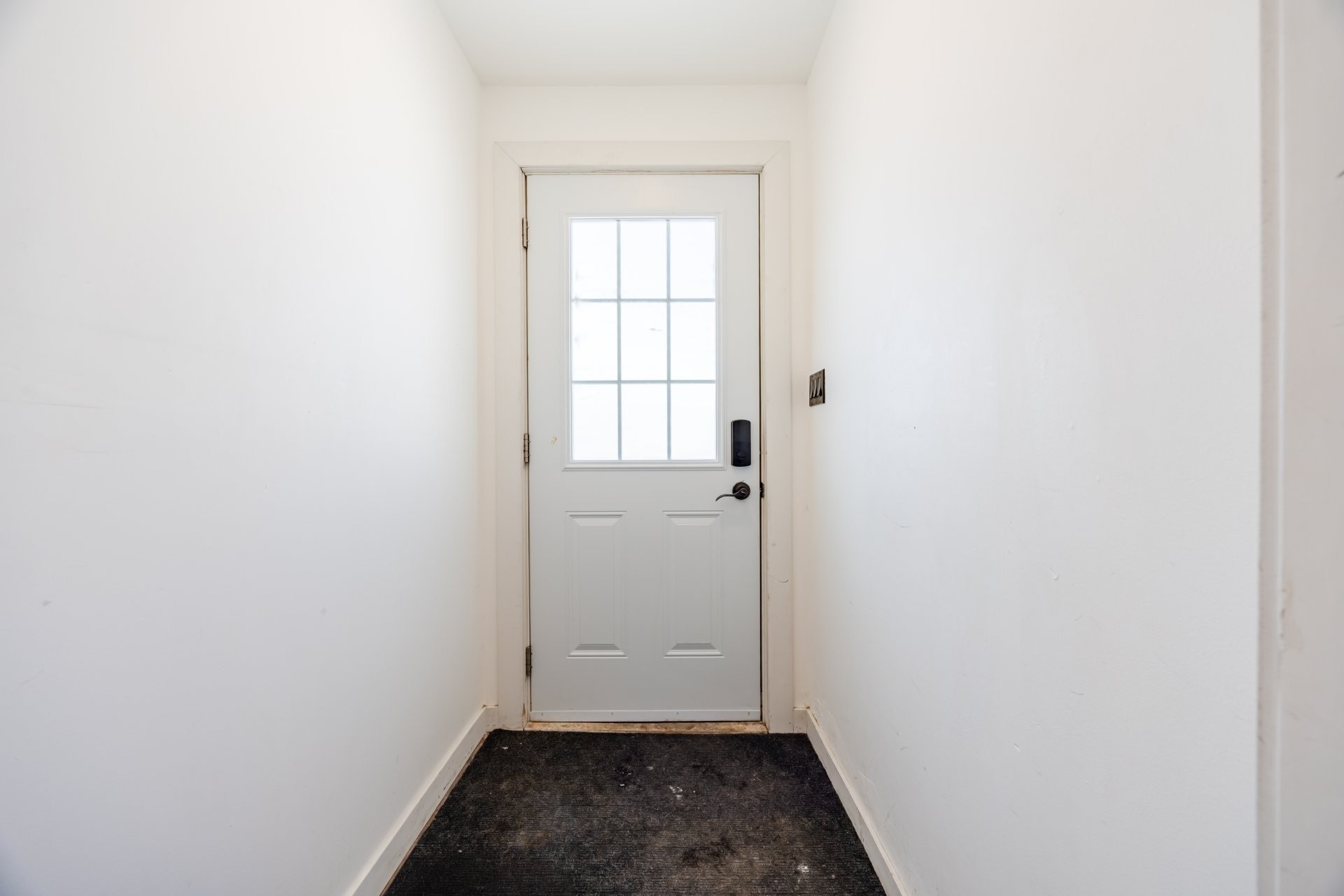 









545


Rue St-André

,
Laval (Pont-Viau),




QC
H7G3A2

