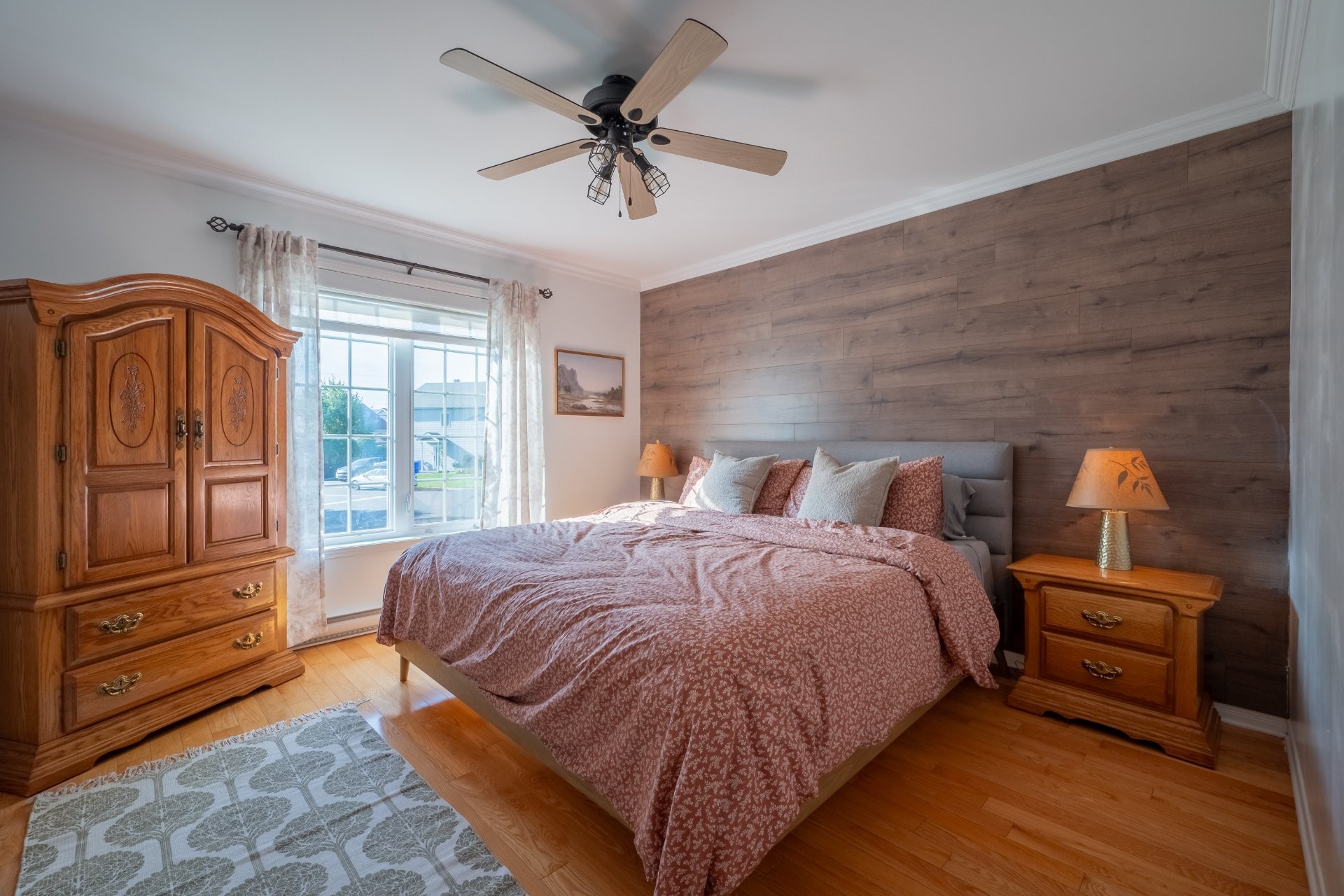 









228


Rue du Bouton-d'Or

,
Saint-Amable,




QC
J0L1N0

