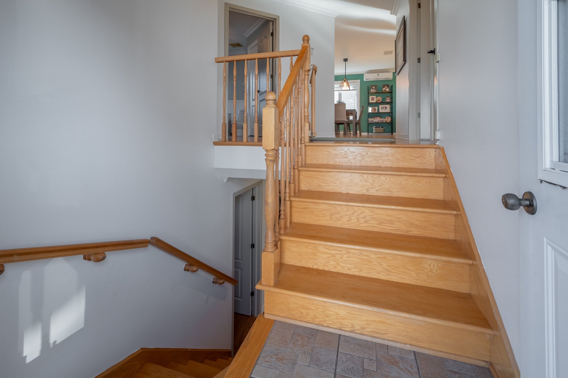 









228


Rue du Bouton-d'Or

,
Saint-Amable,




QC
J0L1N0

