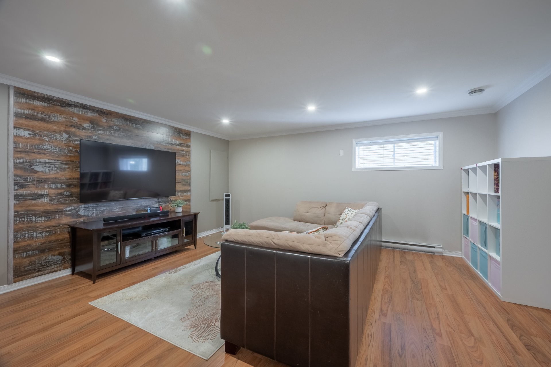 









228


Rue du Bouton-d'Or

,
Saint-Amable,




QC
J0L1N0

