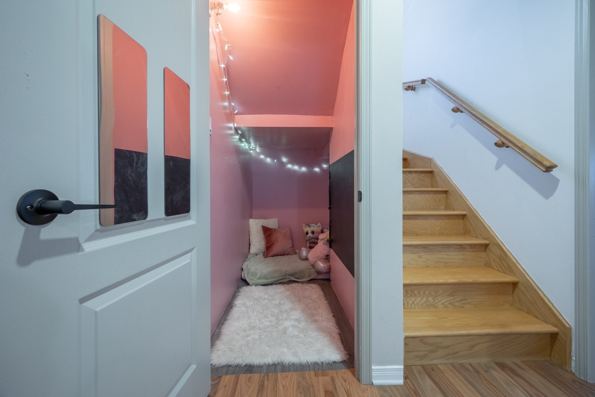 









228


Rue du Bouton-d'Or

,
Saint-Amable,




QC
J0L1N0

