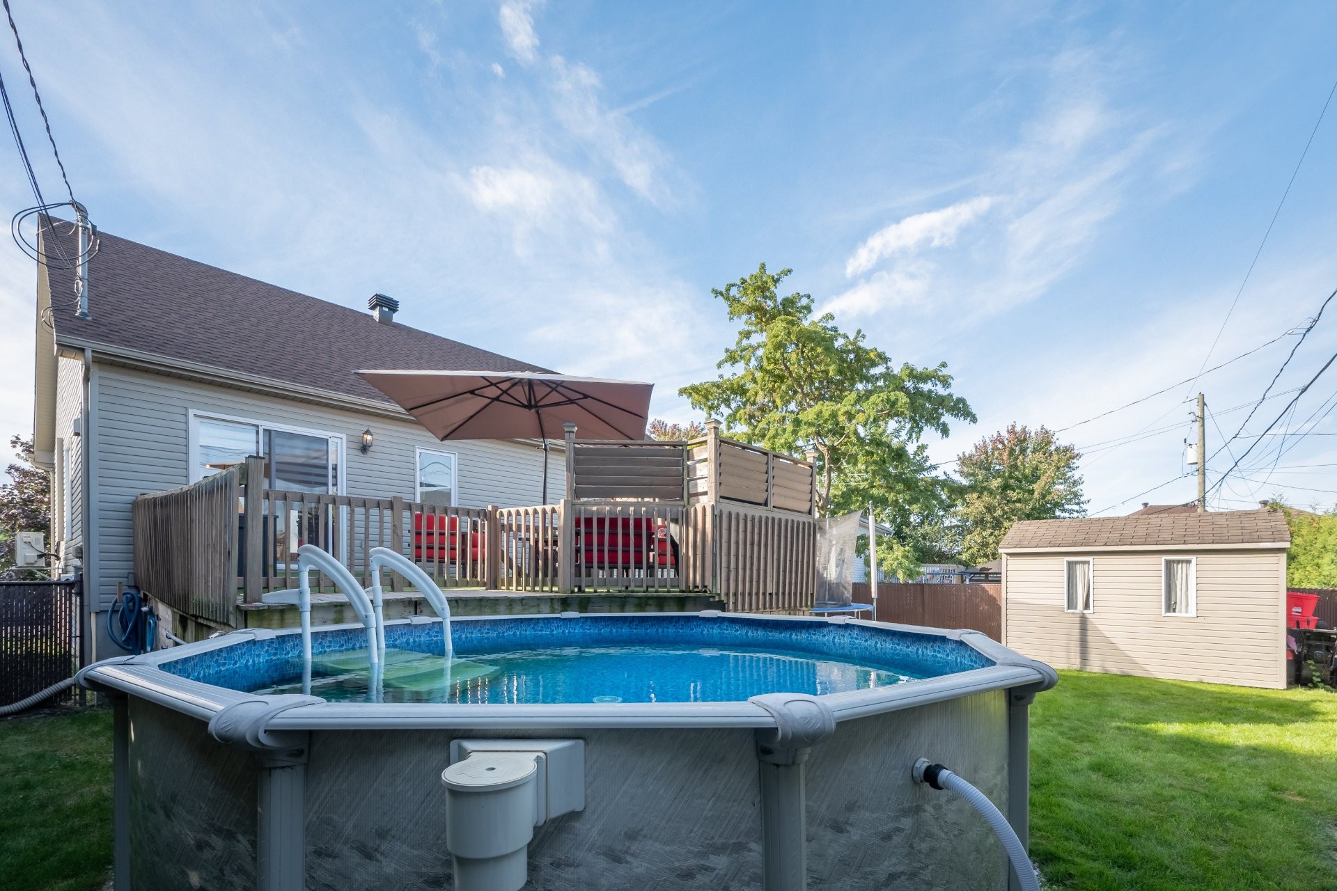 









228


Rue du Bouton-d'Or

,
Saint-Amable,




QC
J0L1N0

