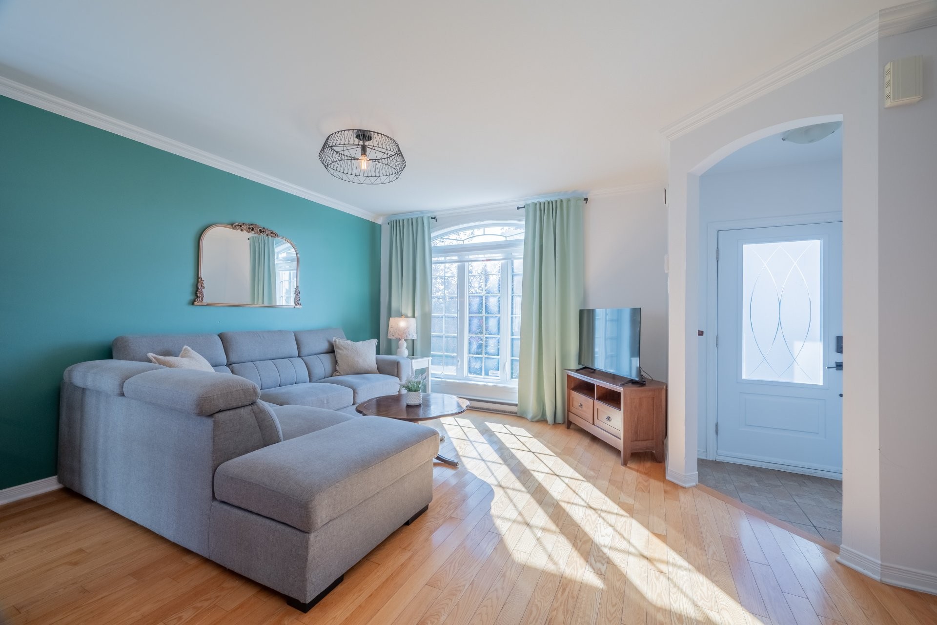 









228


Rue du Bouton-d'Or

,
Saint-Amable,




QC
J0L1N0

