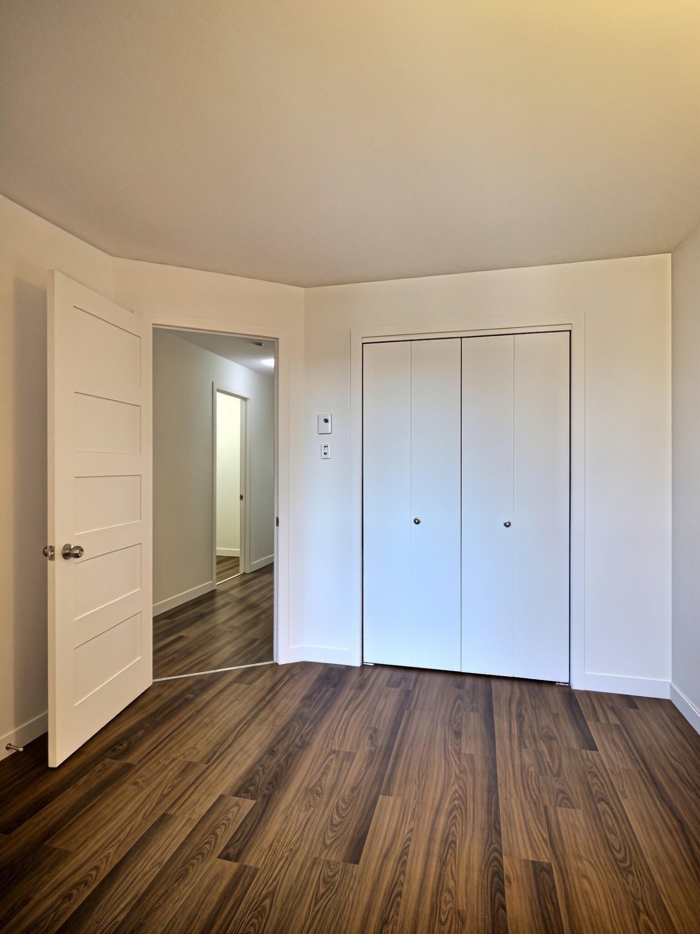 









325


Rue des Forges

, 1,
Trois-Rivières,




QC
G9A2G9

