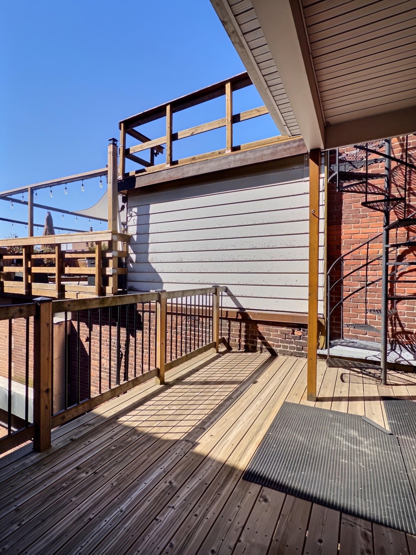 









325


Rue des Forges

, 1,
Trois-Rivières,




QC
G9A2G9

