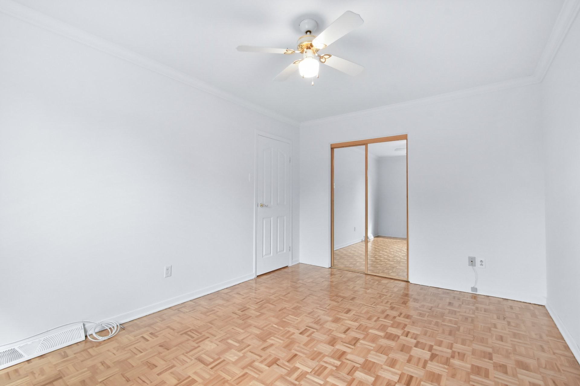 









5480


Crois. Beaumanoir

,
Brossard,




QC
J4Z2G4

