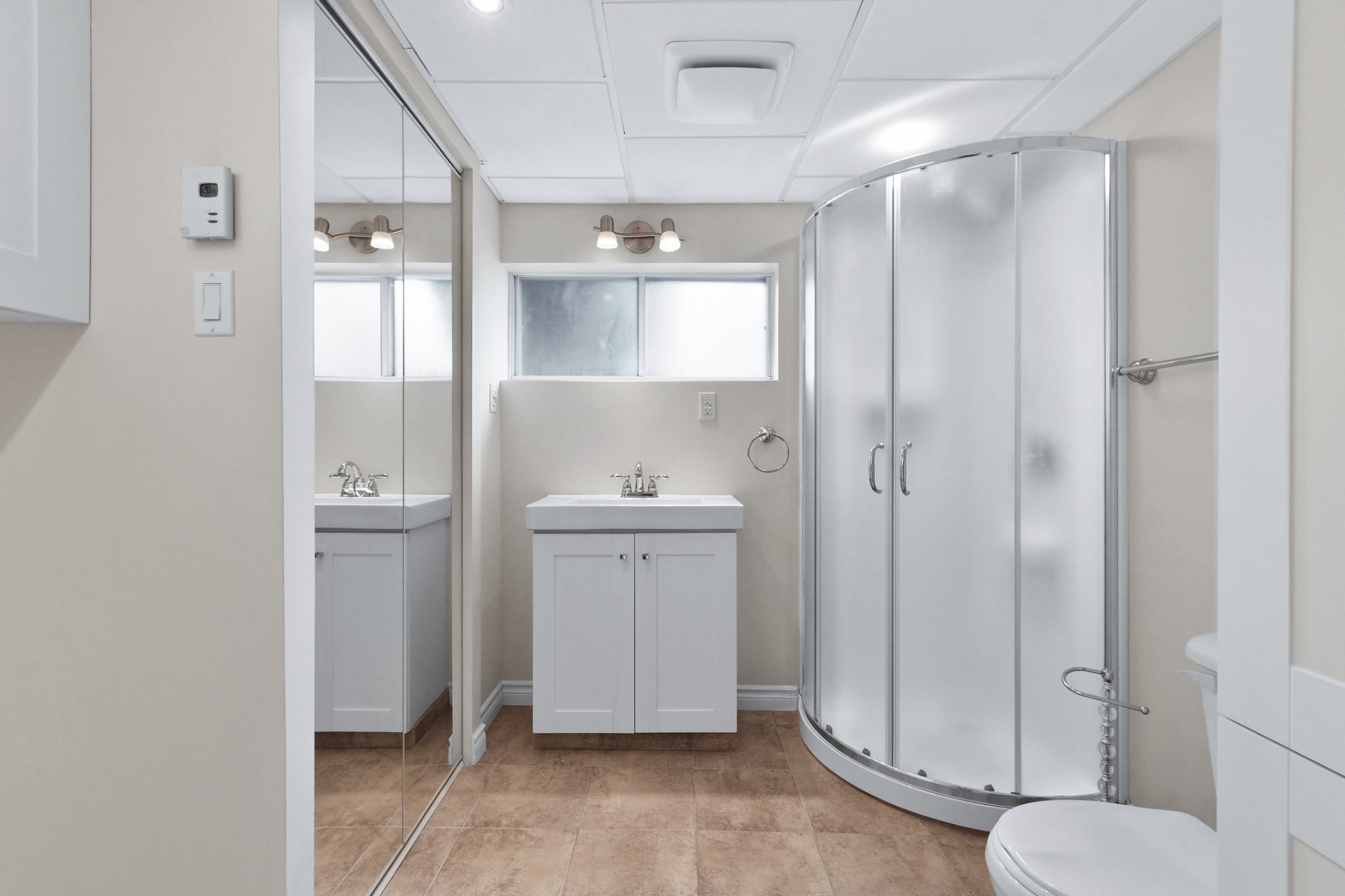 









5480


Crois. Beaumanoir

,
Brossard,




QC
J4Z2G4

