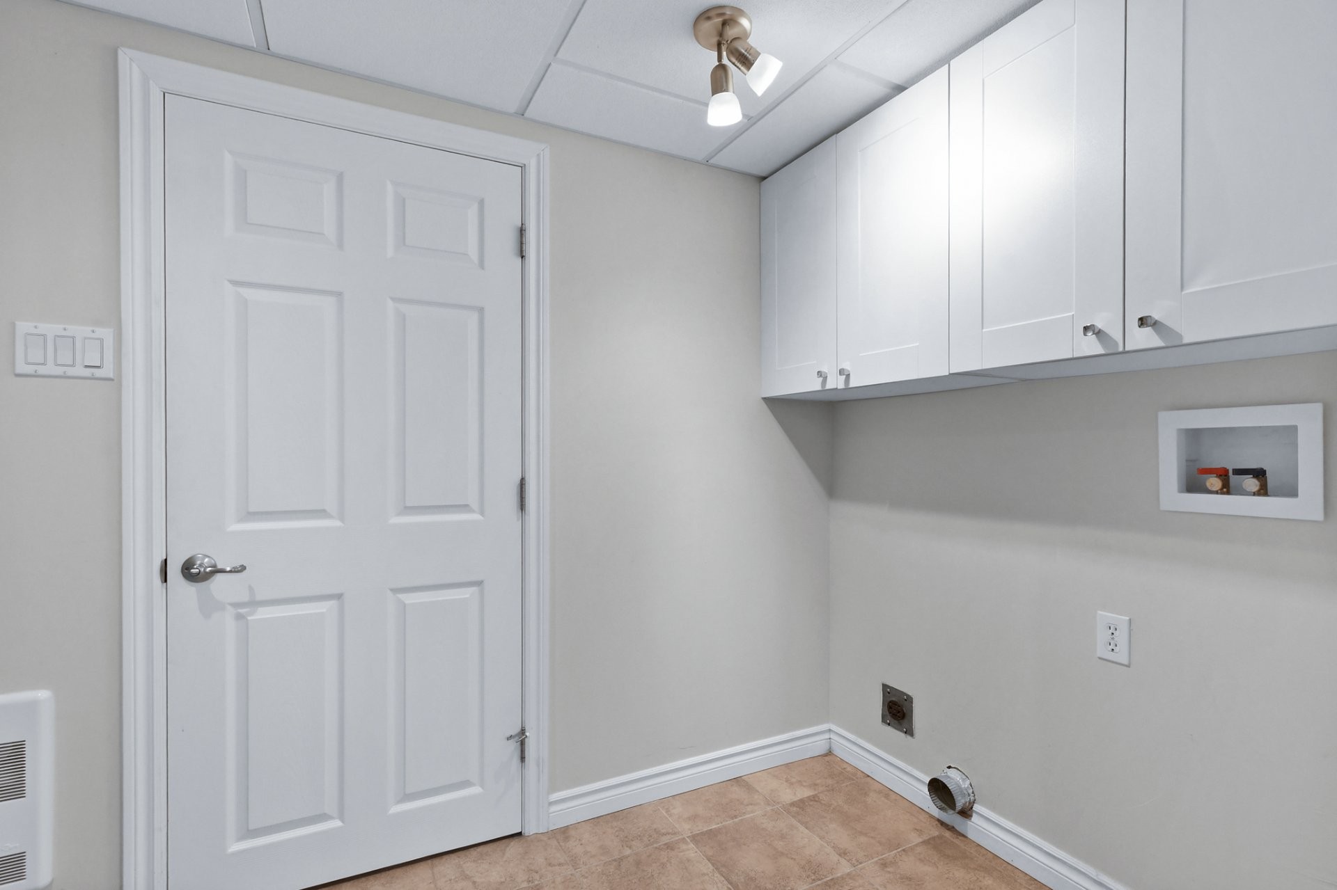 









5480


Crois. Beaumanoir

,
Brossard,




QC
J4Z2G4

