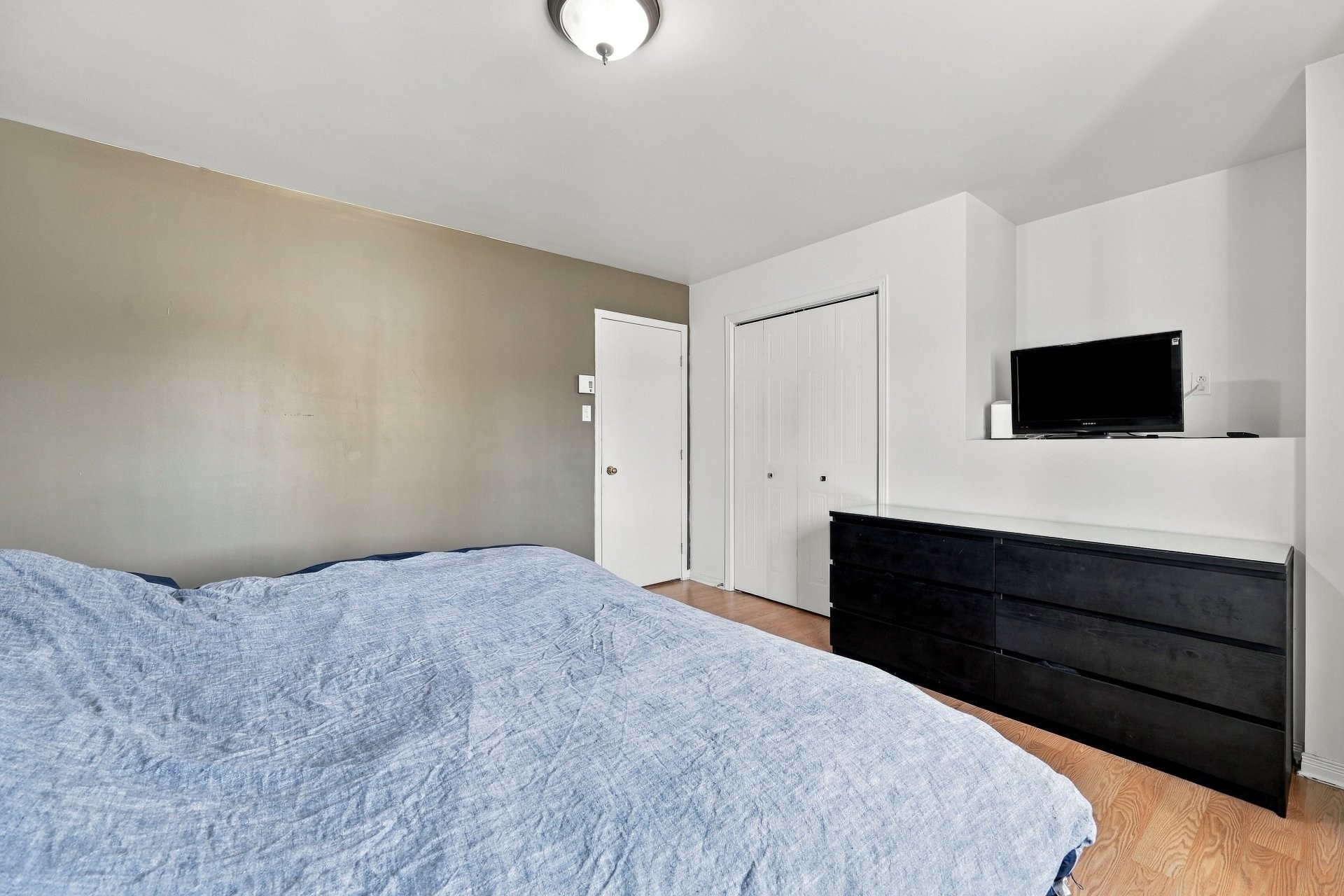 









650


Rue Champlain

,
Saint-Roch-de-Richelieu,




QC
J0L2M0

