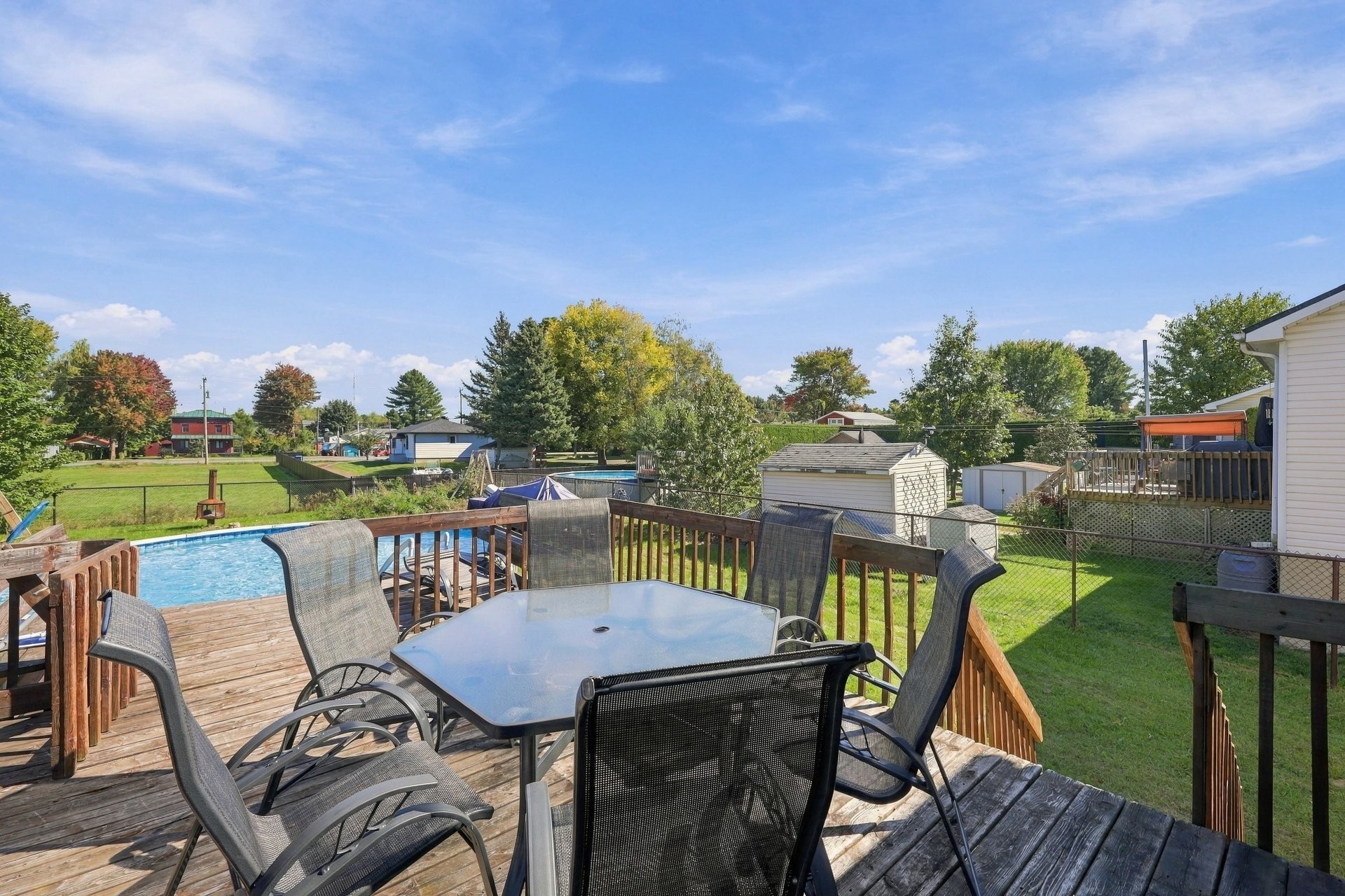 









650


Rue Champlain

,
Saint-Roch-de-Richelieu,




QC
J0L2M0

