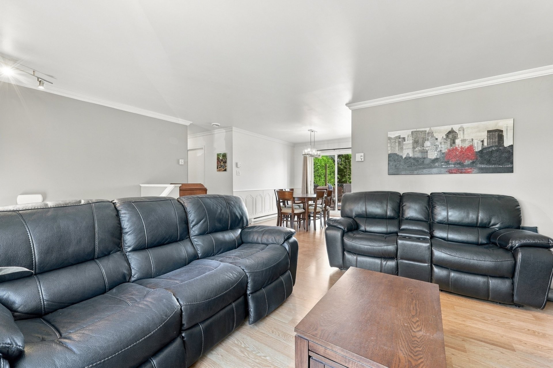 









650


Rue Champlain

,
Saint-Roch-de-Richelieu,




QC
J0L2M0

