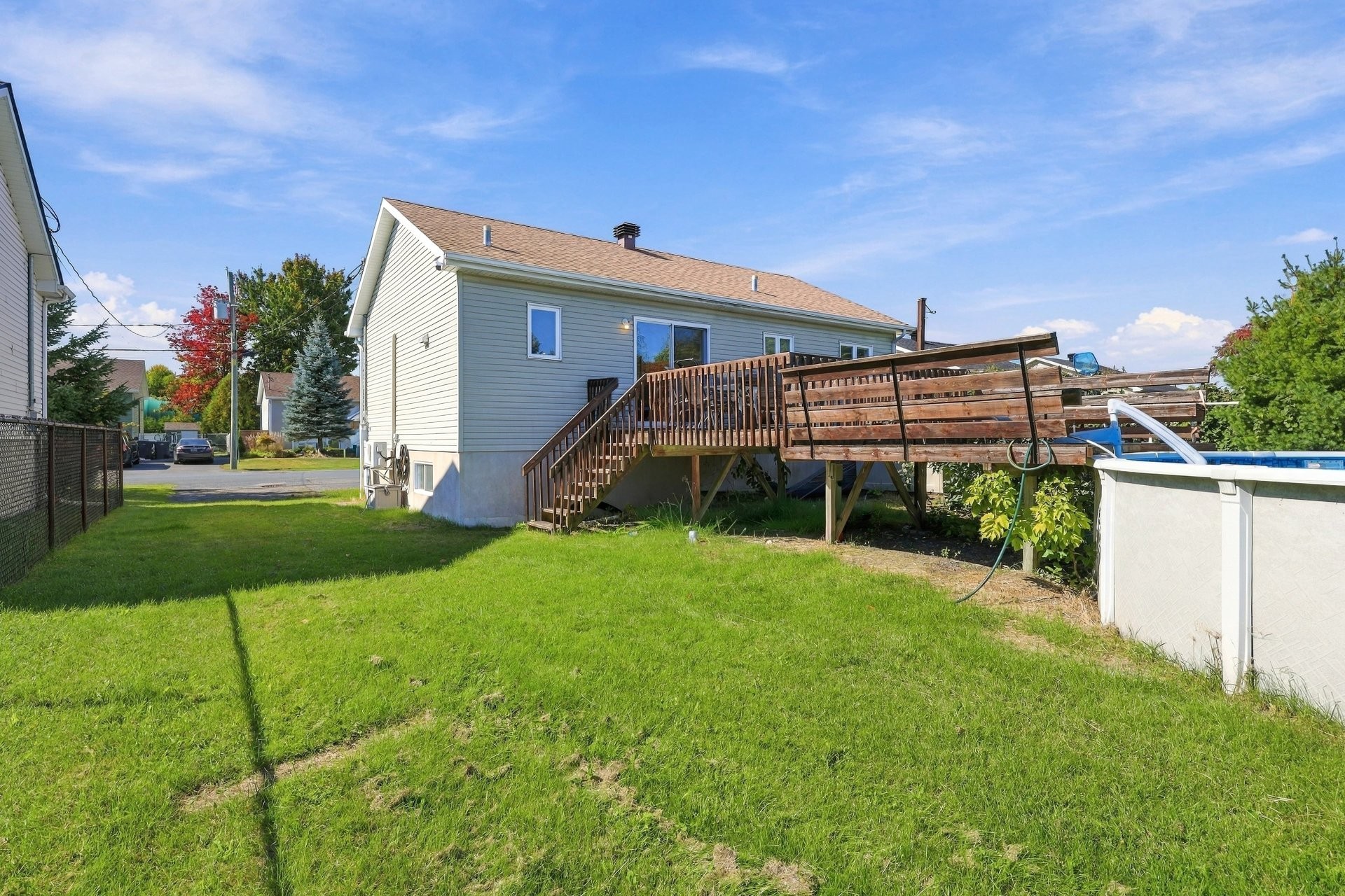 









650


Rue Champlain

,
Saint-Roch-de-Richelieu,




QC
J0L2M0

