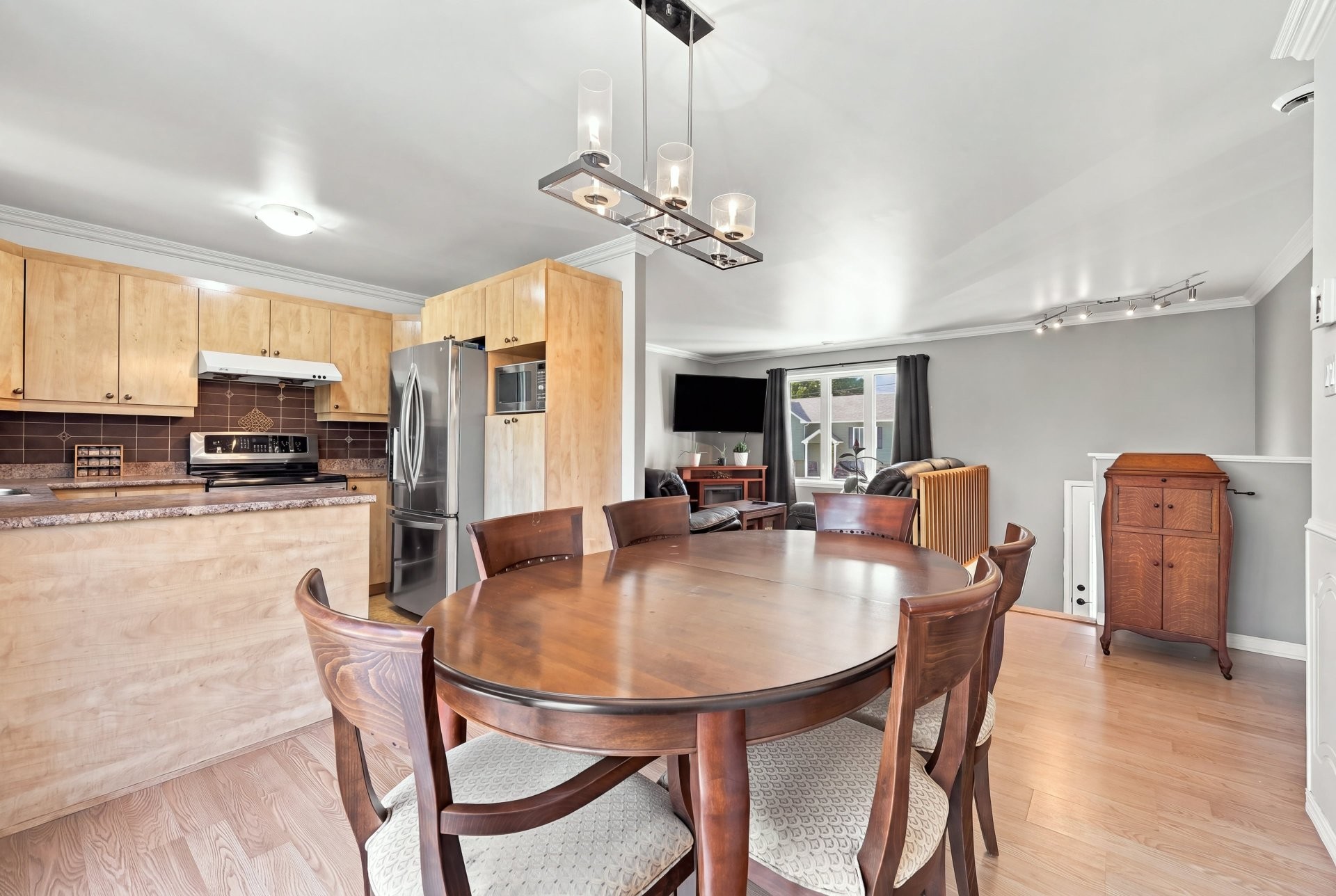 









650


Rue Champlain

,
Saint-Roch-de-Richelieu,




QC
J0L2M0

