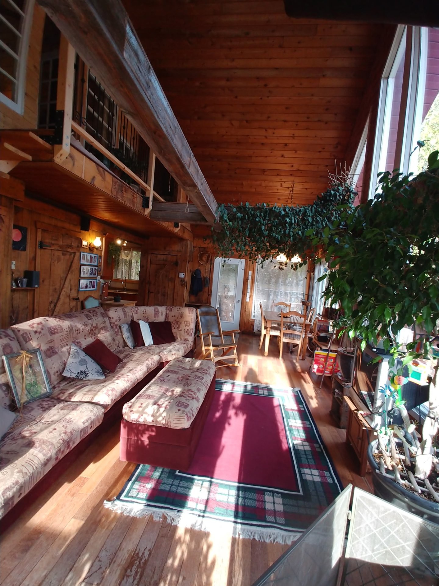 









1300


Rg Sacacomie

,
Saint-Alexis-des-Monts,




QC
J0K1V0

