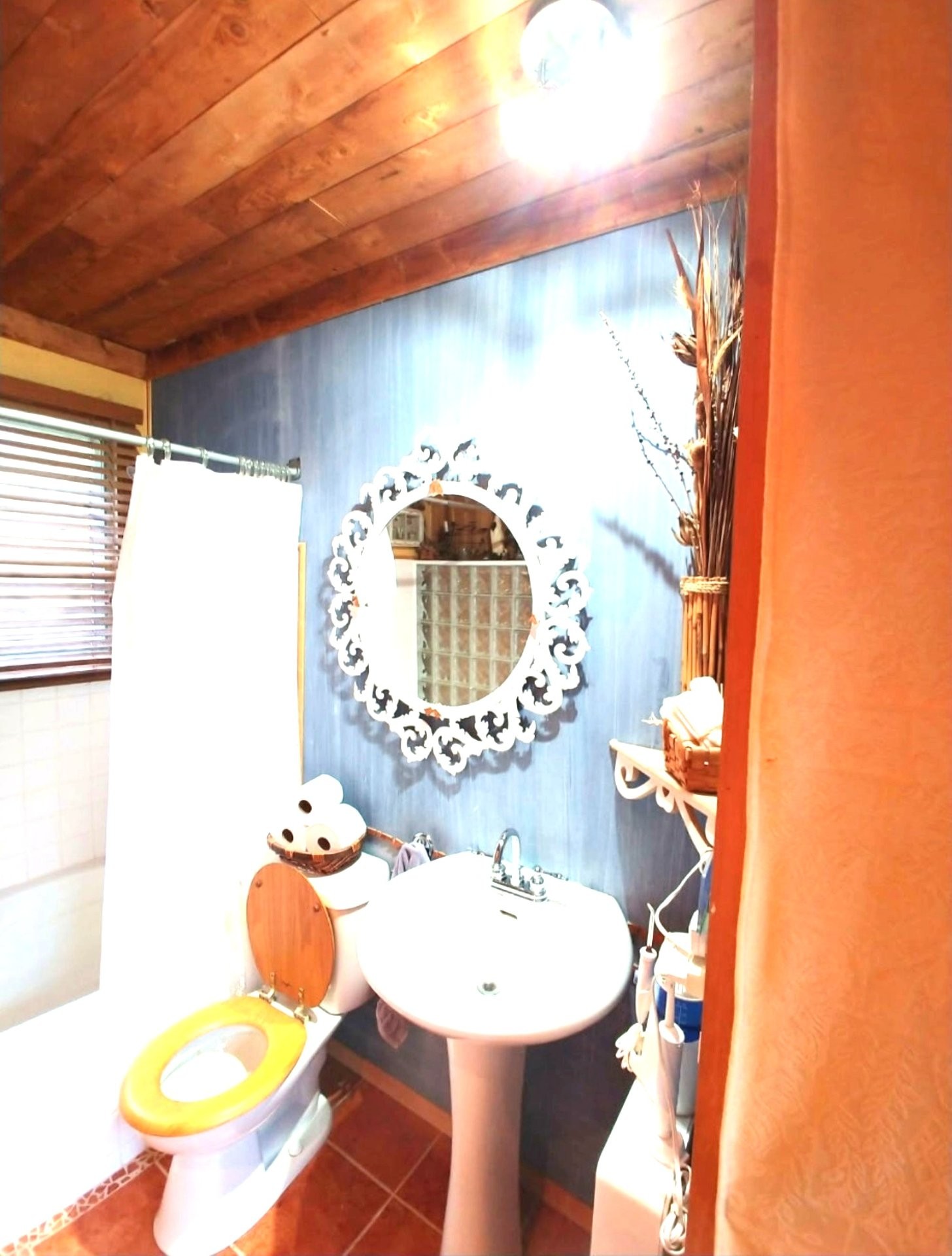 









1300


Rg Sacacomie

,
Saint-Alexis-des-Monts,




QC
J0K1V0

