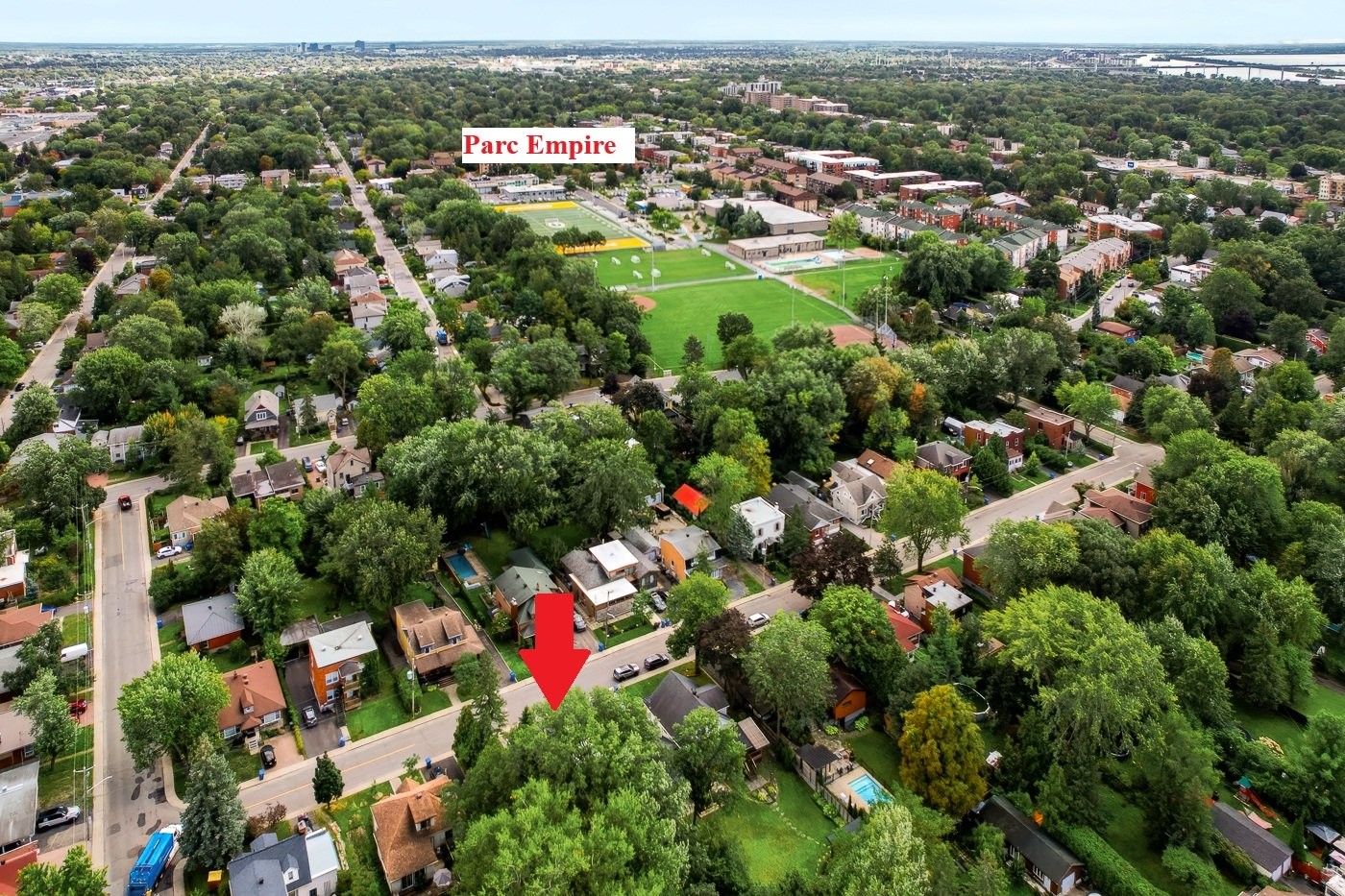 









196Z


Rue Greenfield

,
Longueuil (Greenfield Park),







QC
J4V2J5

