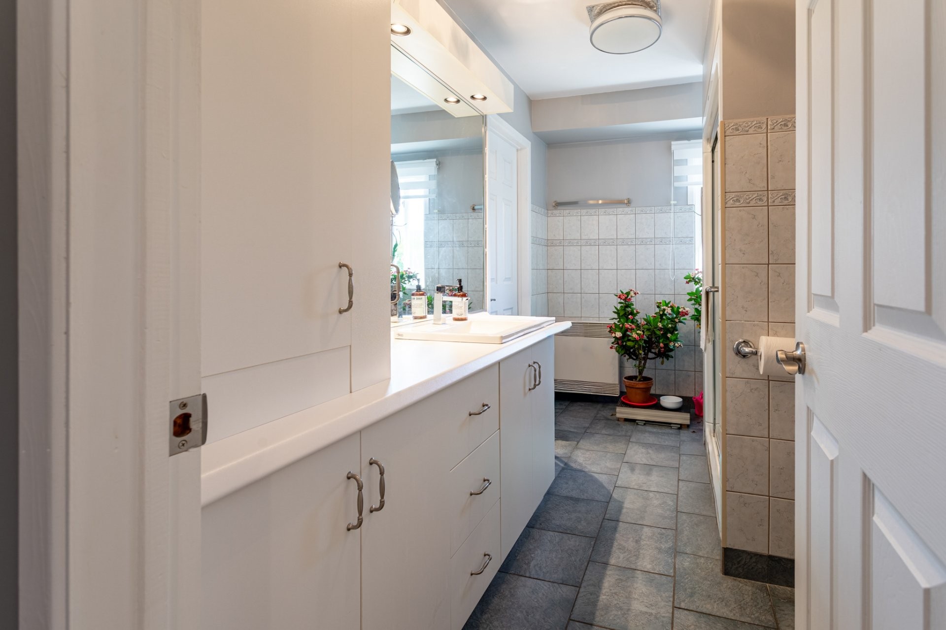









1190


Av. Déziel

,
Shawinigan,




QC
G9P5C2

