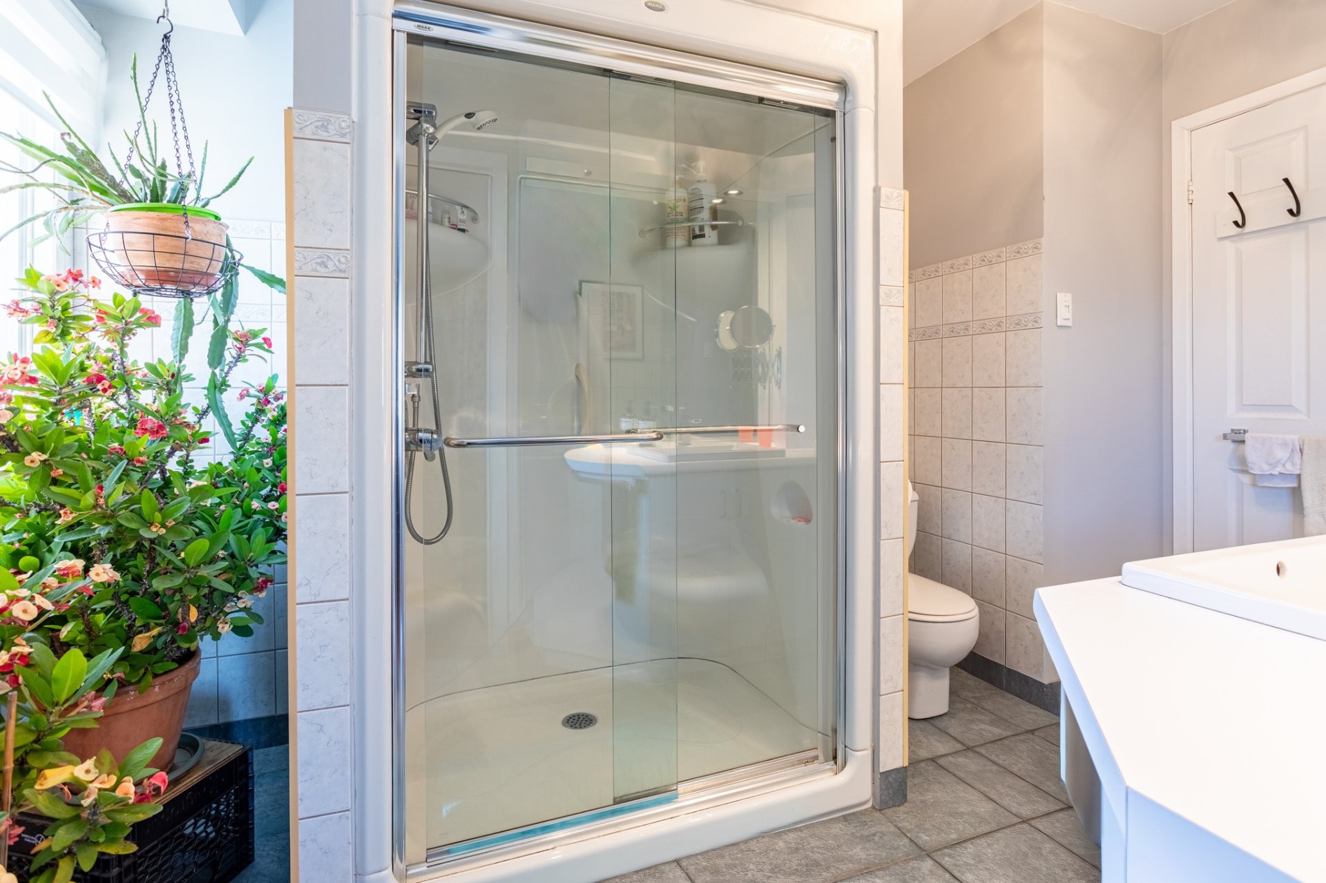 









1190


Av. Déziel

,
Shawinigan,




QC
G9P5C2

