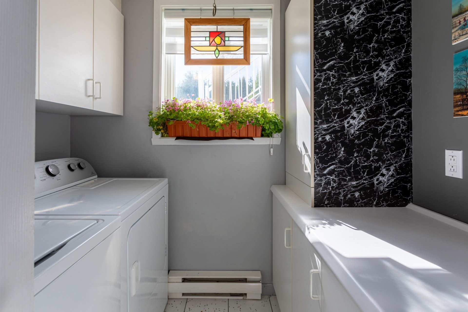 









1190


Av. Déziel

,
Shawinigan,




QC
G9P5C2

