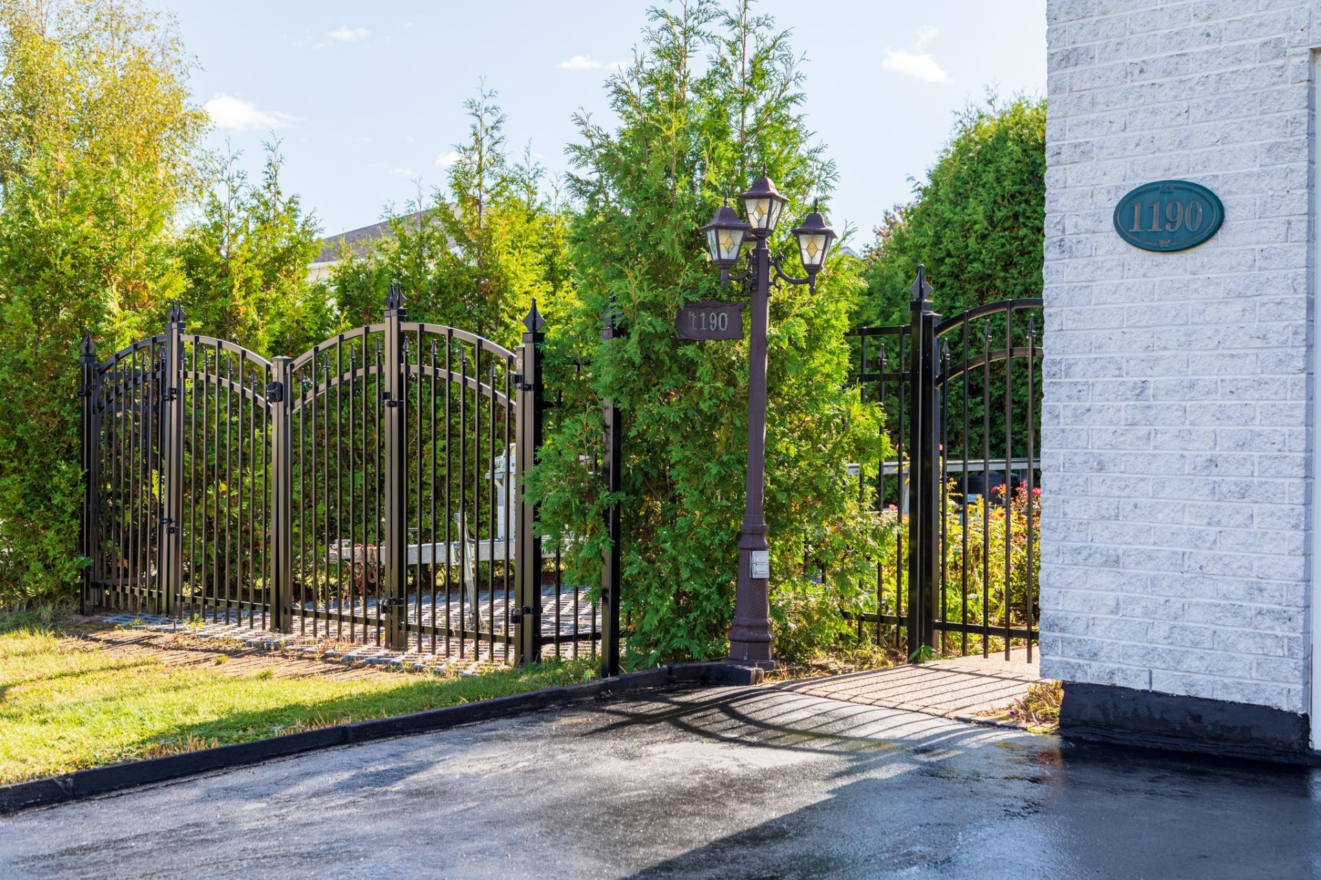 









1190


Av. Déziel

,
Shawinigan,




QC
G9P5C2

