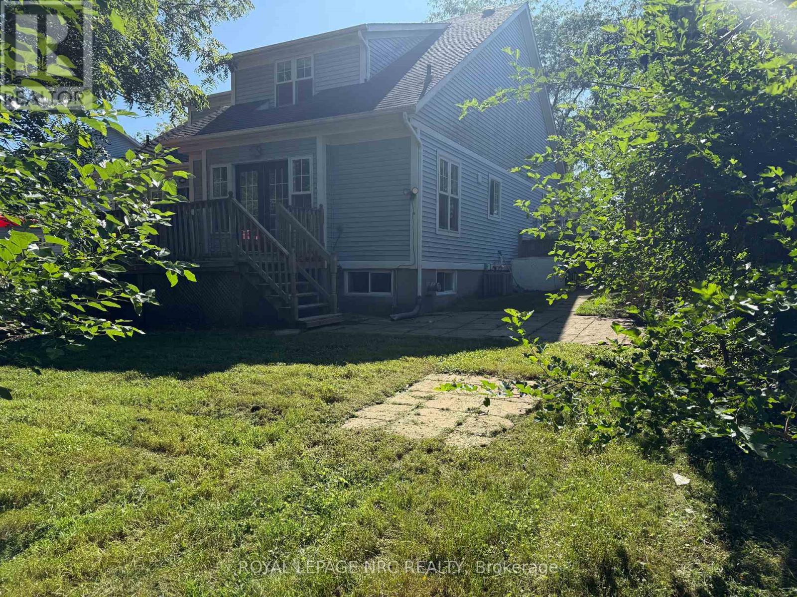 












11 WILLVER DRIVE

,
St. Catharines,




Ontario
L2M7Y1

