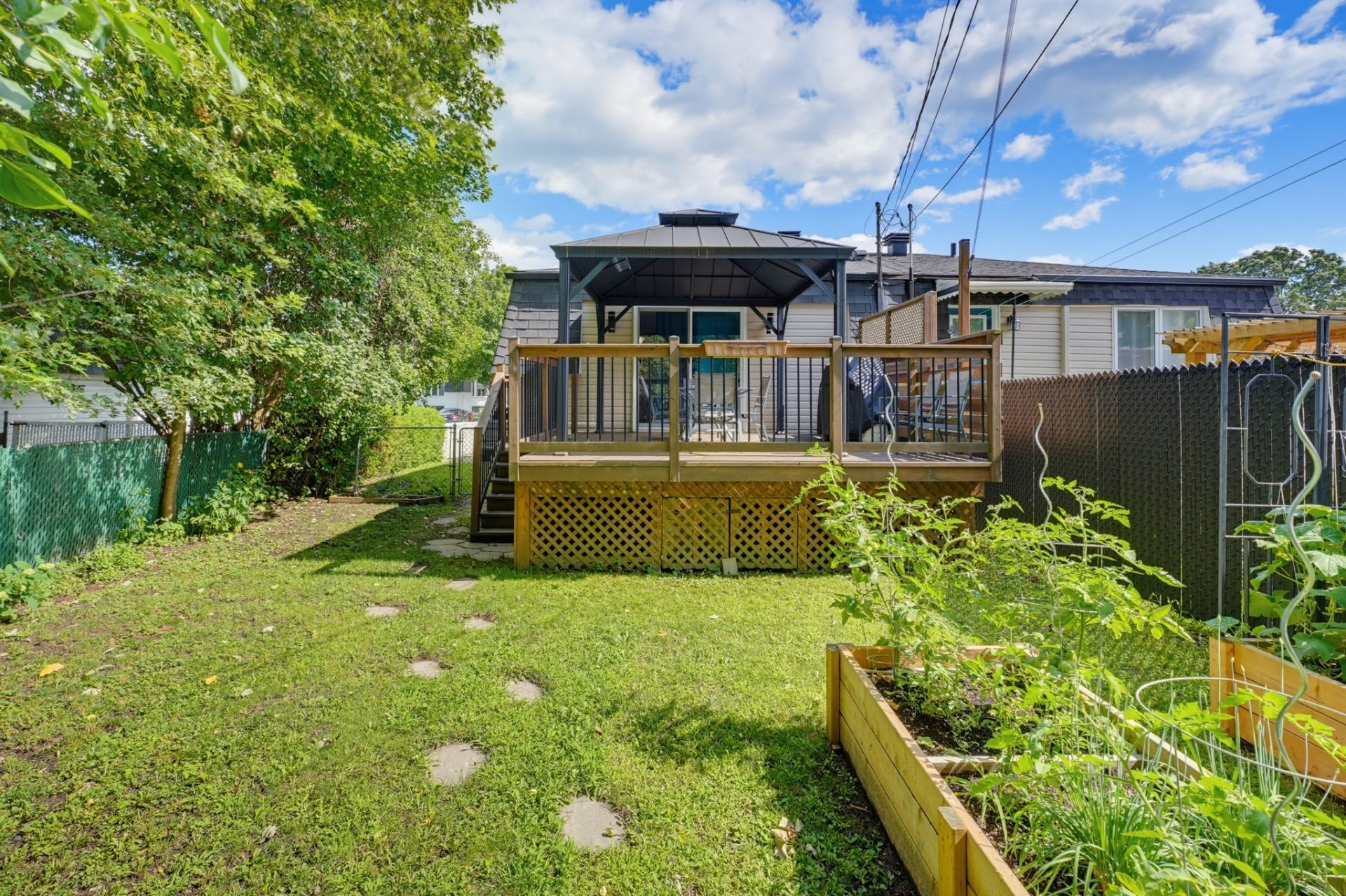 









69


Rue de Piedmont

,
Gatineau (Gatineau),




QC
J8T1V7

