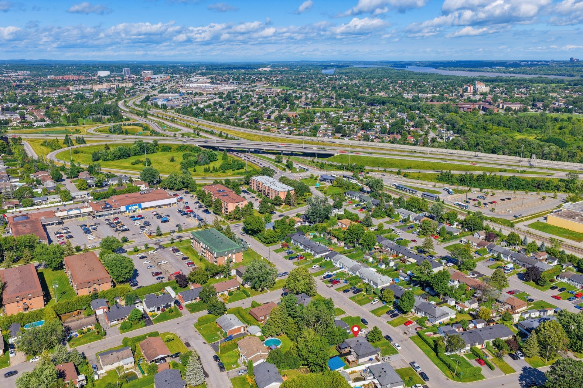 









69


Rue de Piedmont

,
Gatineau (Gatineau),




QC
J8T1V7

