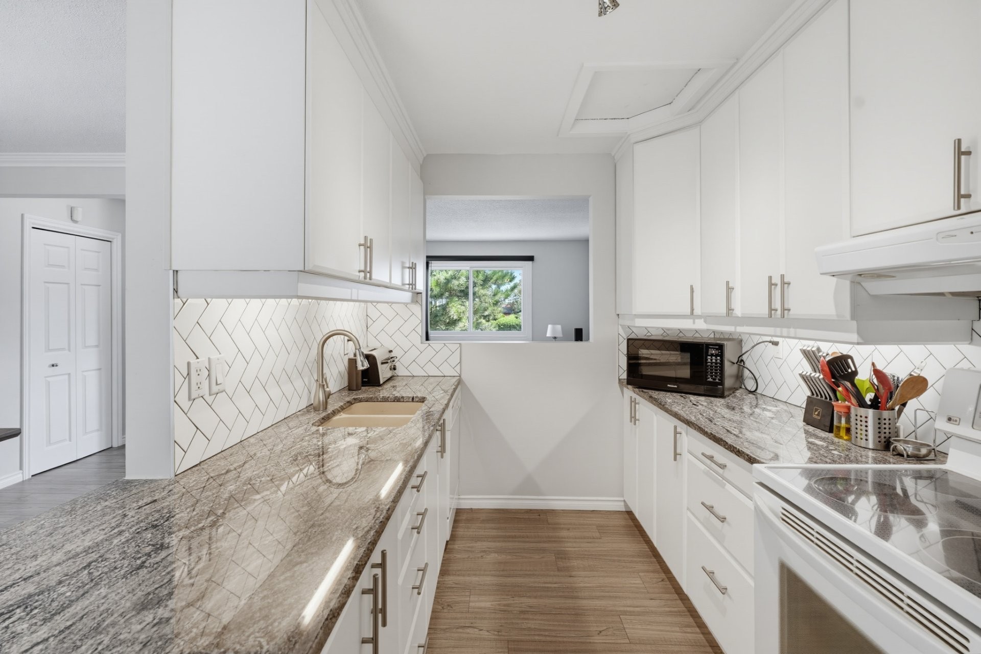 









69


Rue de Piedmont

,
Gatineau (Gatineau),




QC
J8T1V7

