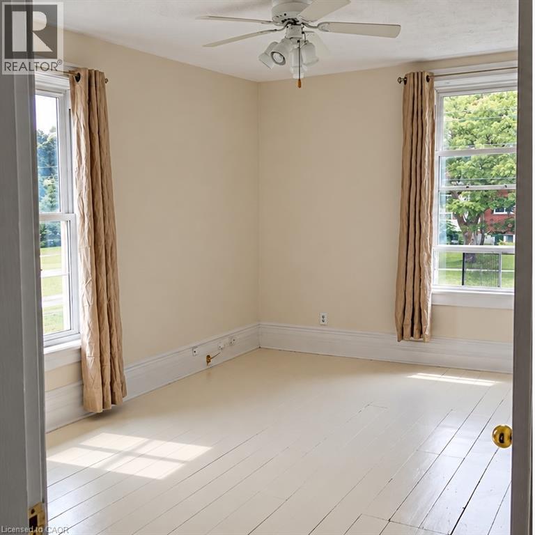 












98 WATERLOO Avenue

,
Guelph,




Ontario
N1H3H8

