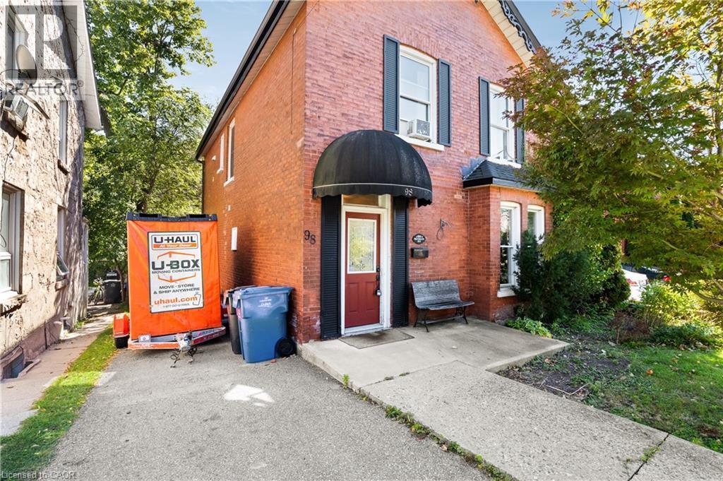 












98 WATERLOO Avenue

,
Guelph,




Ontario
N1H3H8

