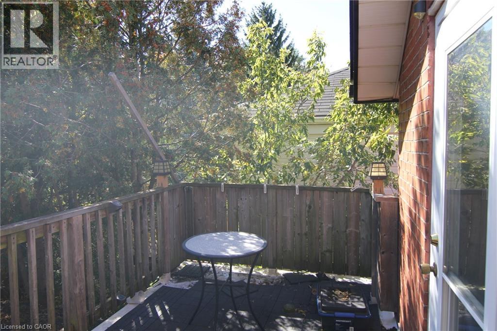 












98 WATERLOO Avenue

,
Guelph,




Ontario
N1H3H8

