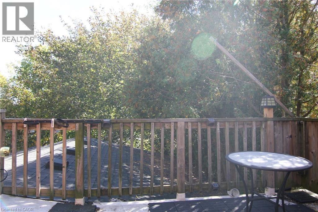 












98 WATERLOO Avenue

,
Guelph,




Ontario
N1H3H8

