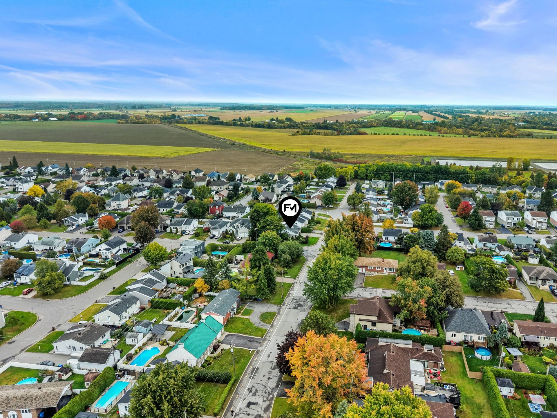 









18


Rue Amireault

,
L'Épiphanie,




QC
J5X2S1

