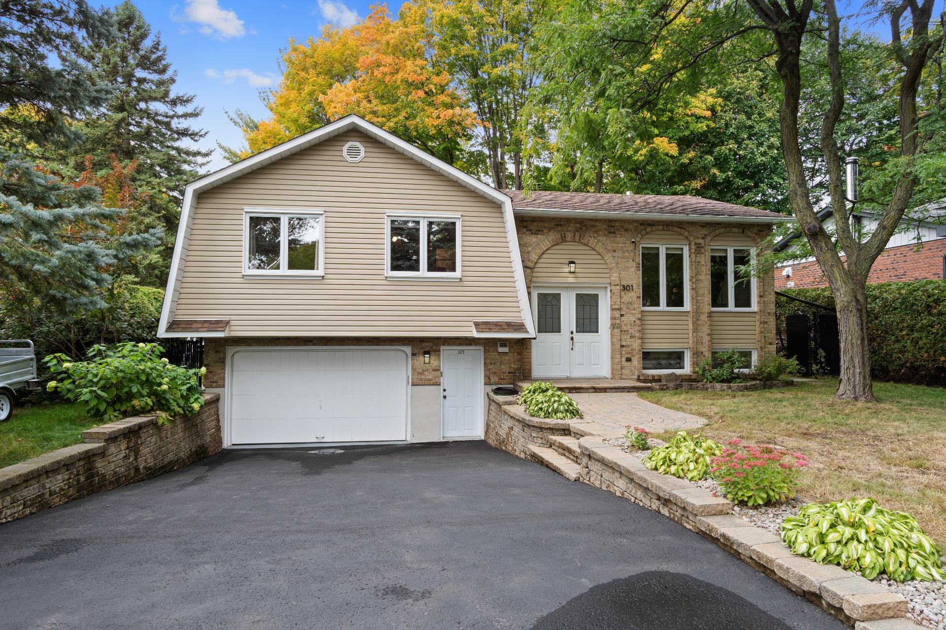 









301


Rue Godin

,
Repentigny (Repentigny),




QC
J6A5Z8

