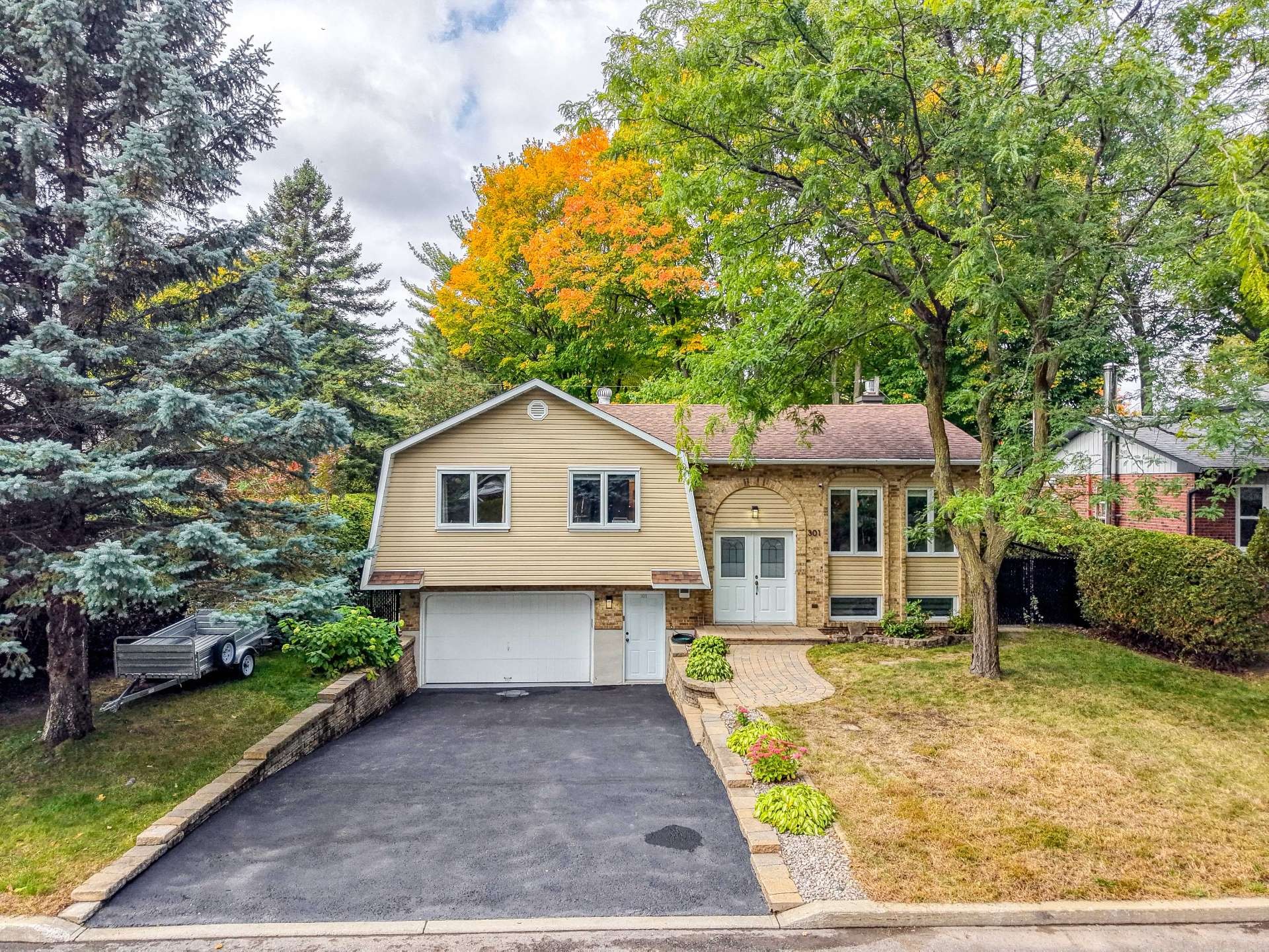 









301


Rue Godin

,
Repentigny (Repentigny),




QC
J6A5Z8

