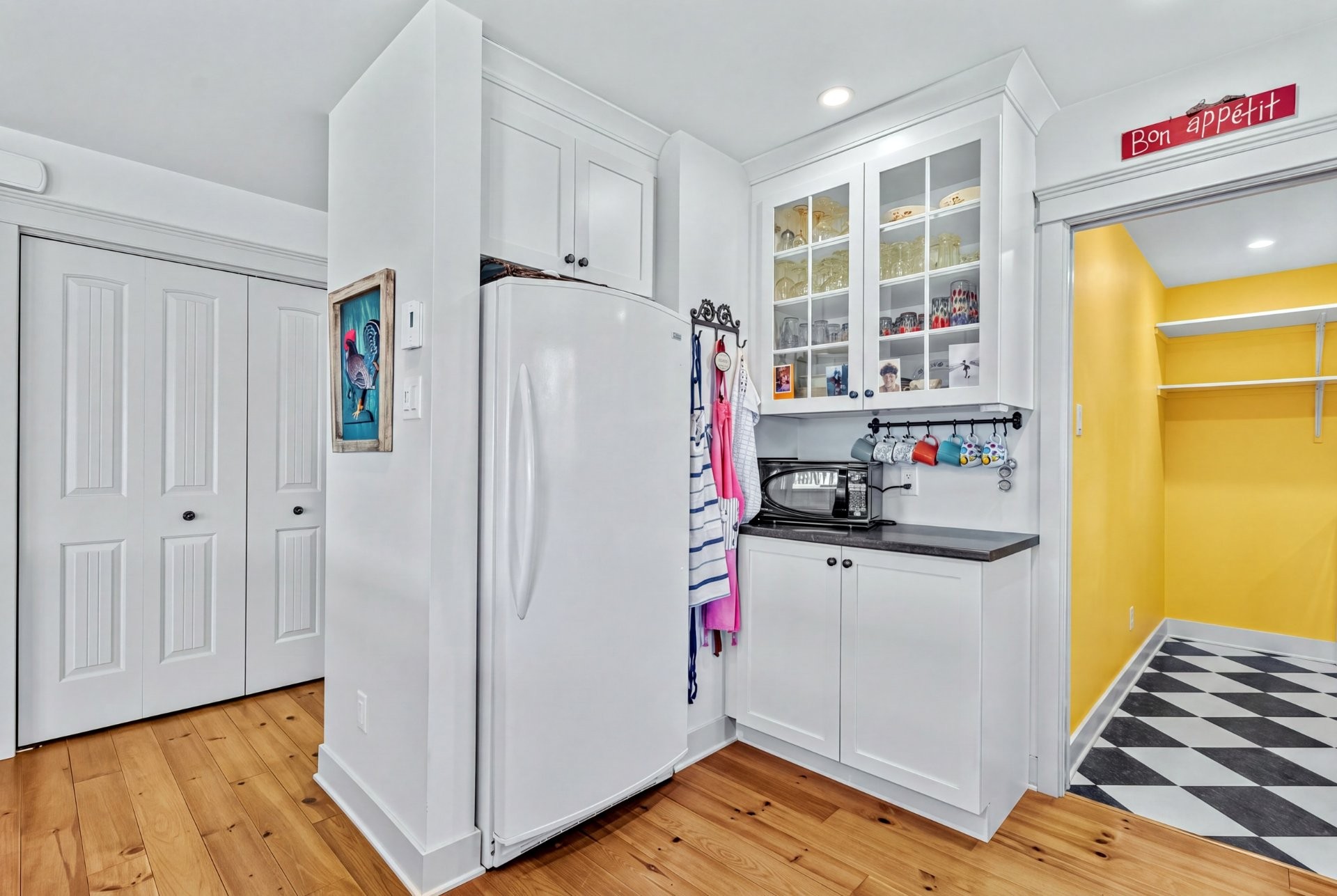 









607


Mtée Rodgers

,
Lachute,




QC
J8H3W8

