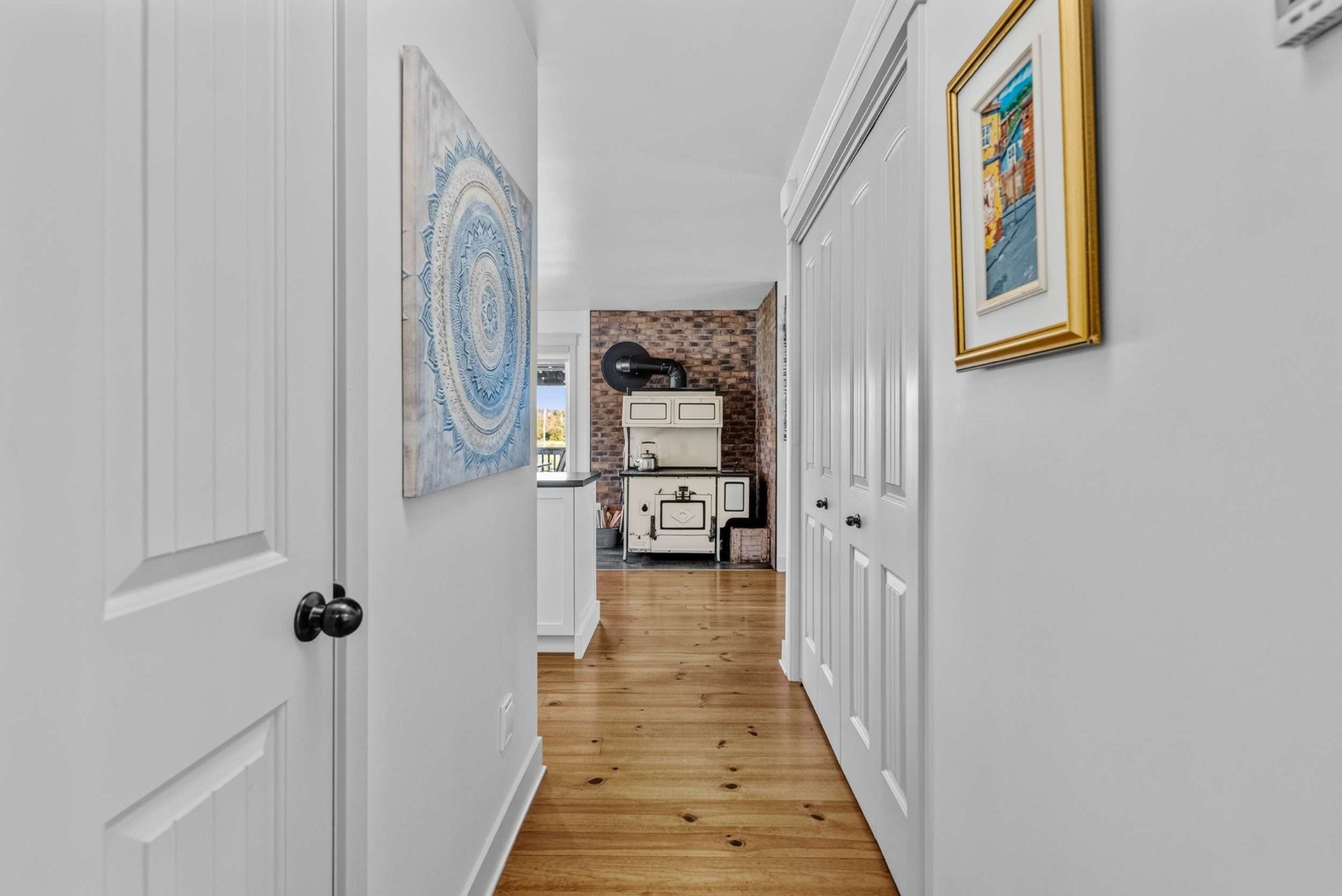 









607


Mtée Rodgers

,
Lachute,




QC
J8H3W8

