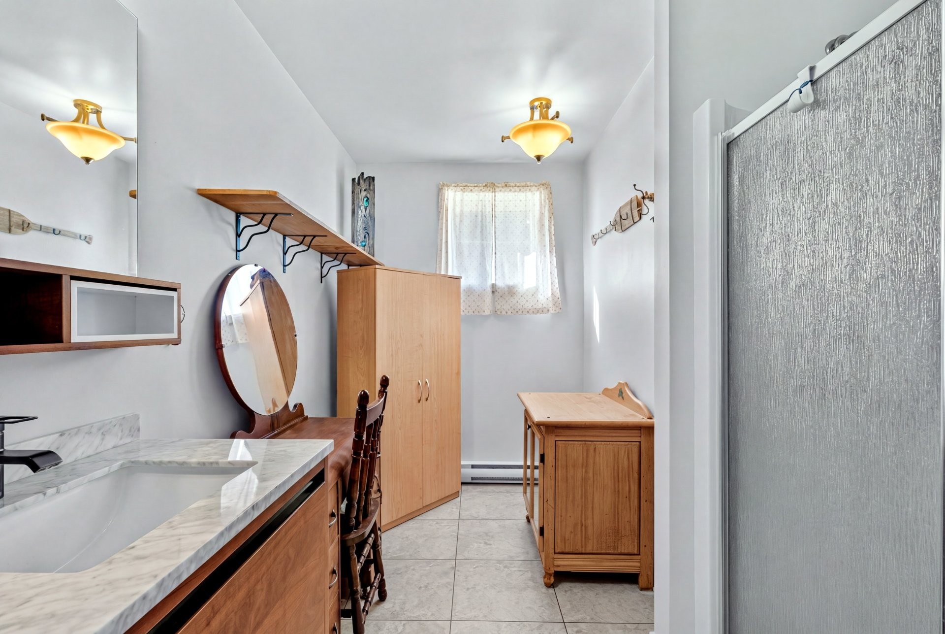









607


Mtée Rodgers

,
Lachute,




QC
J8H3W8

