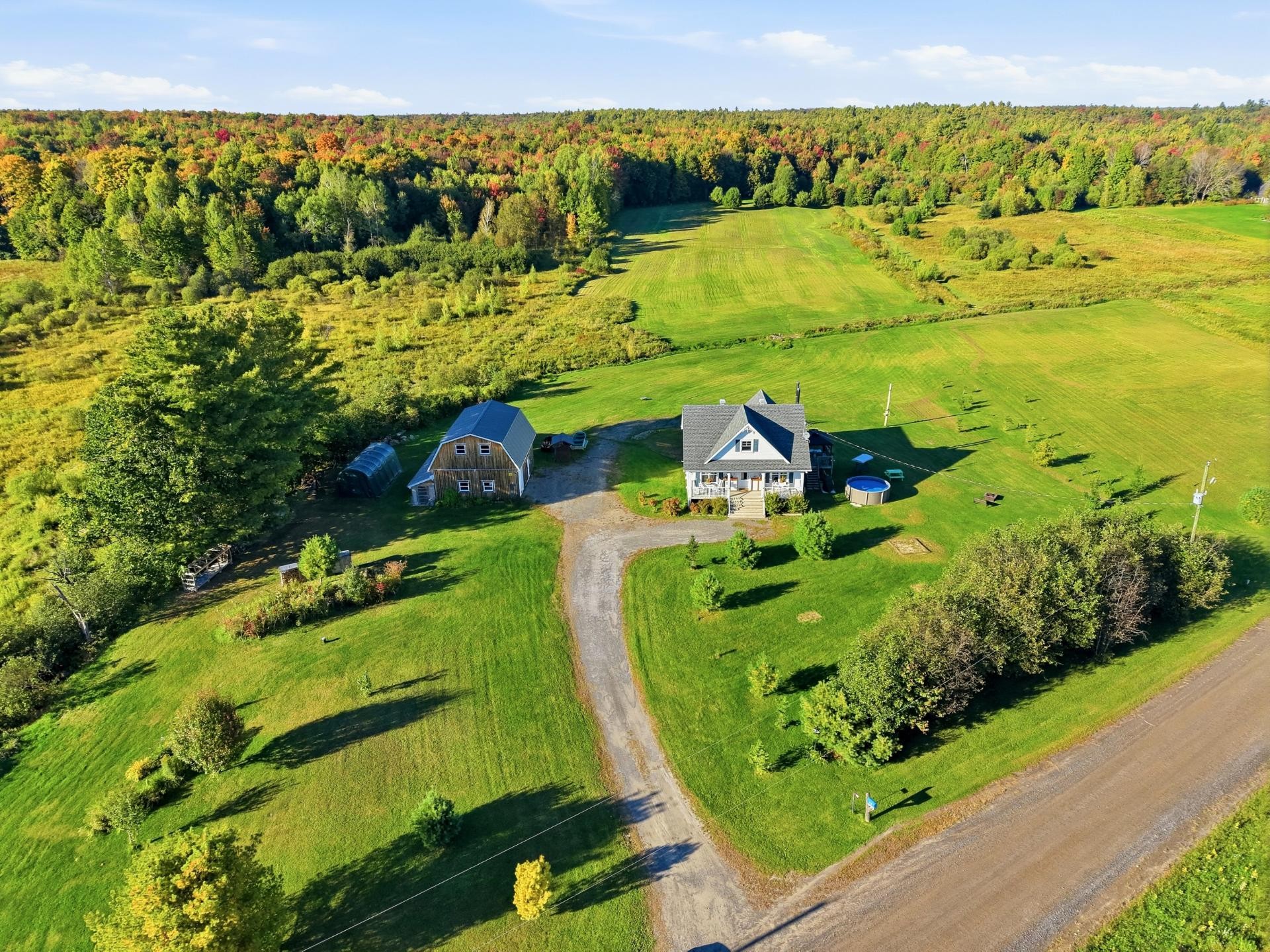 









607


Mtée Rodgers

,
Lachute,




QC
J8H3W8

