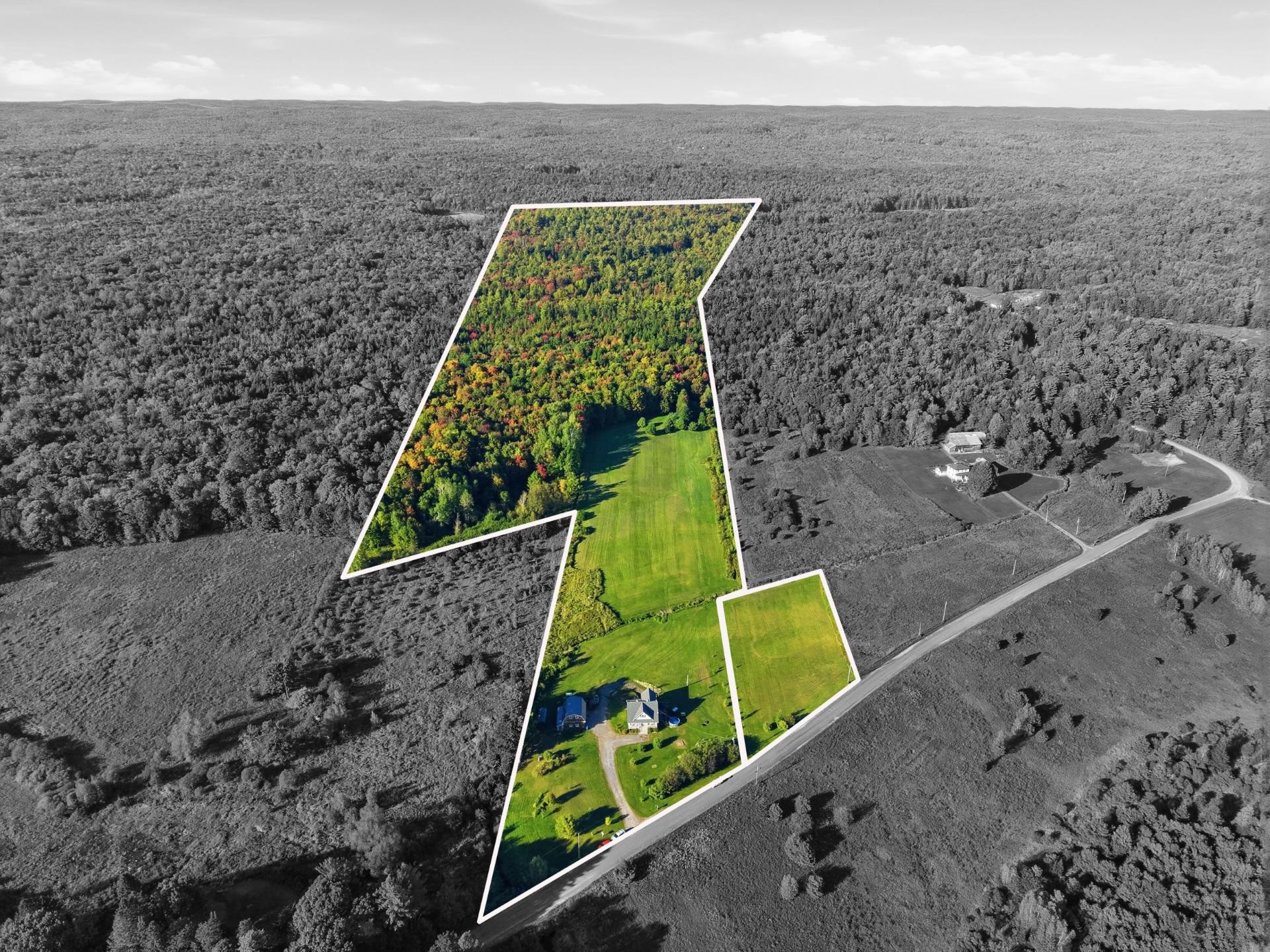 









607


Mtée Rodgers

,
Lachute,




QC
J8H3W8

