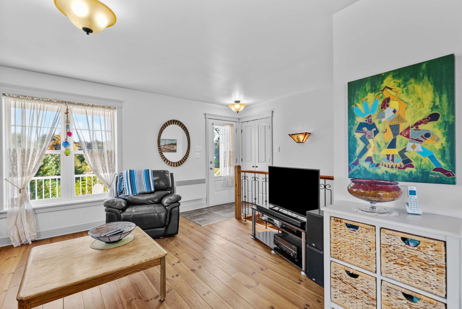 









607


Mtée Rodgers

,
Lachute,




QC
J8H3W8

