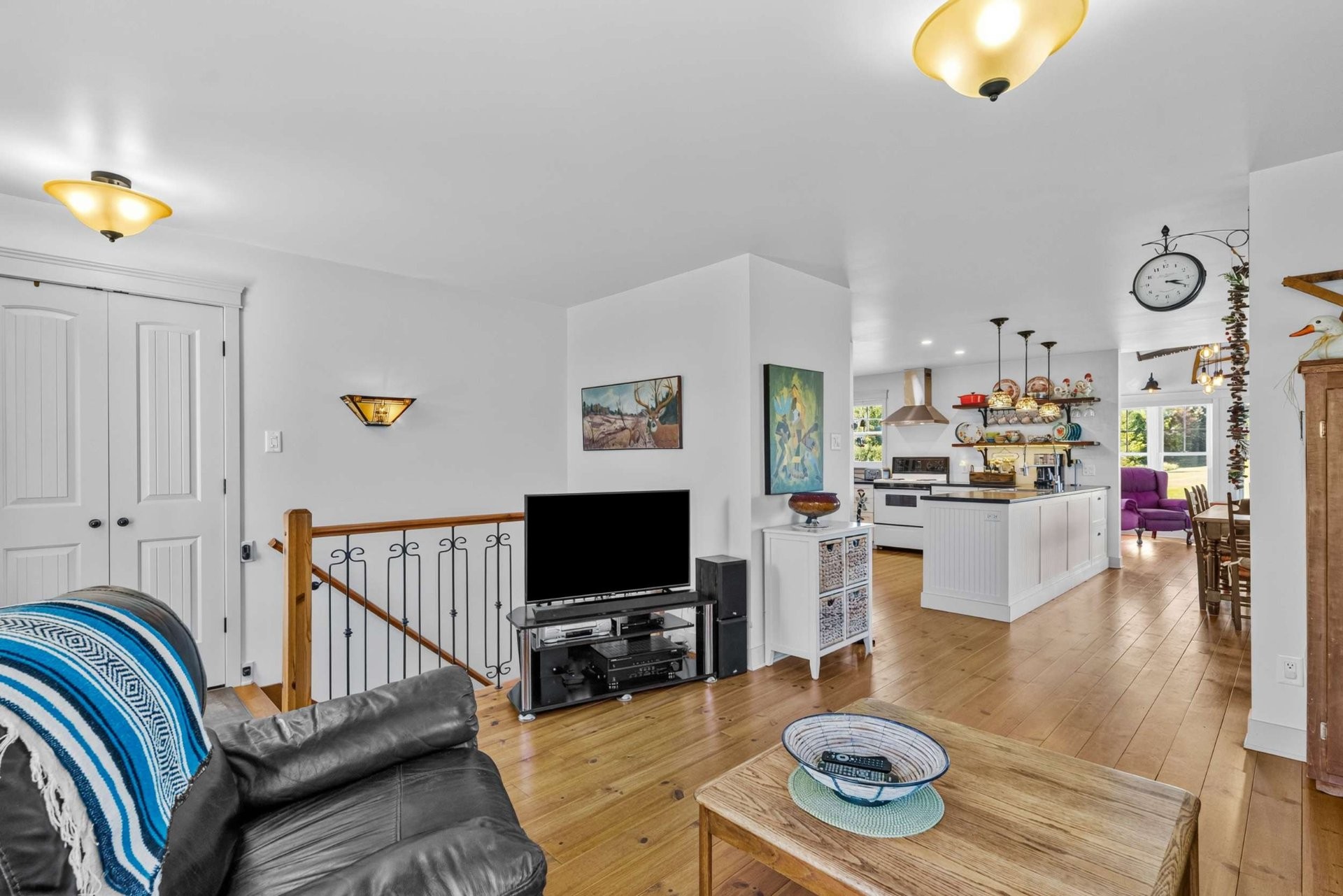 









607


Mtée Rodgers

,
Lachute,




QC
J8H3W8

