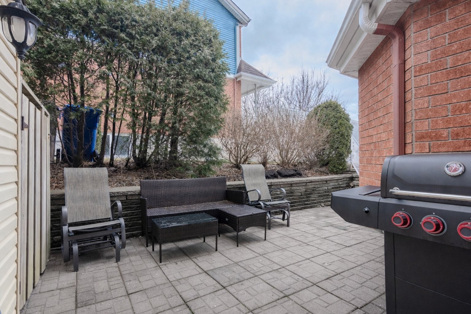 









30


Av. Jean-Baptiste-Varin

,
La Prairie,




QC
J5R6E5

